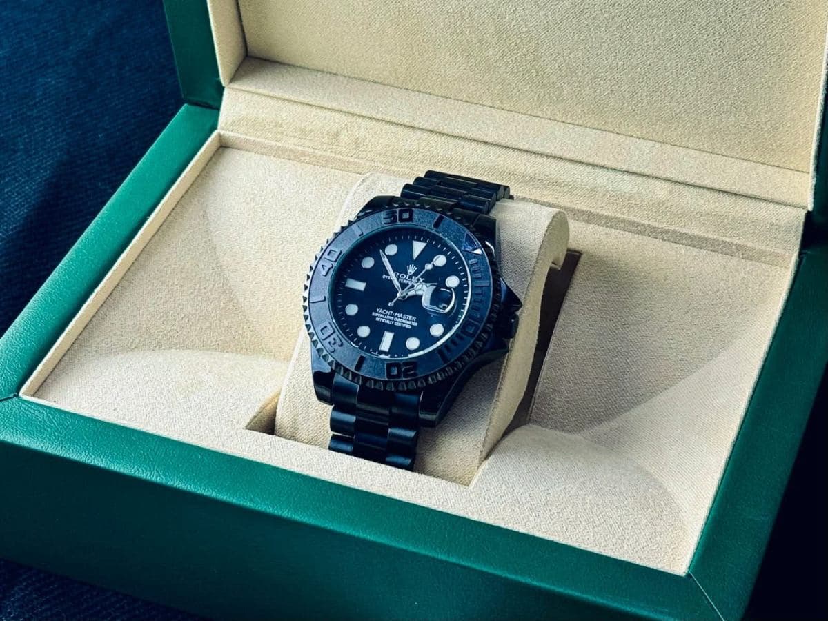Rolex Yatchmaster Sweep.Full Black