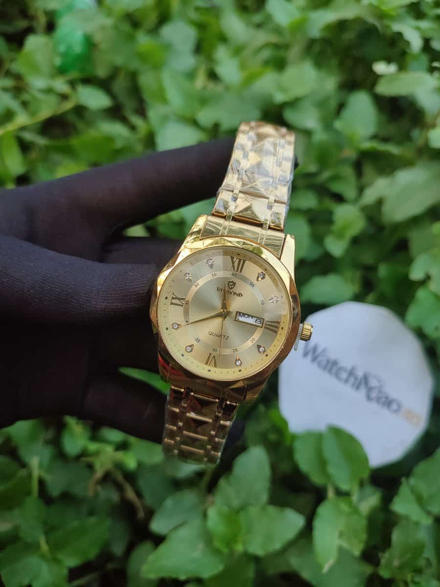 Binbond Diamond Cut Golden Dial